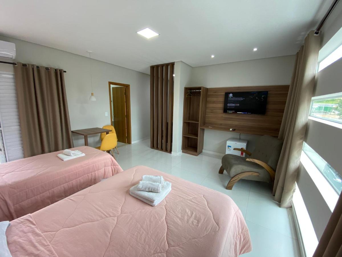 Hotel C&A Bofete Экстерьер фото